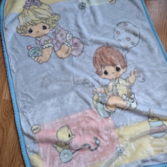 Precious Moments Blanket